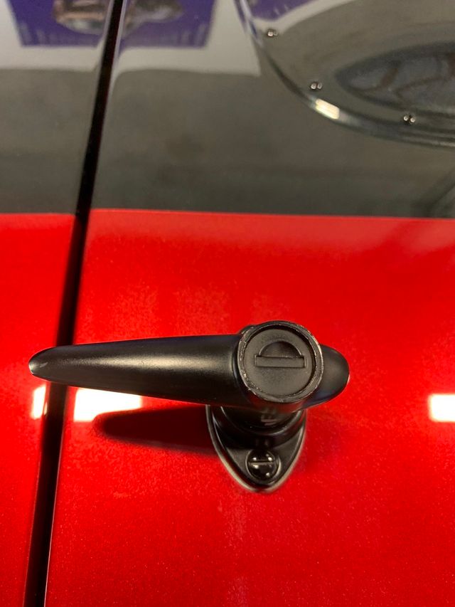 1965 Superformance 427 S/C Cobra Mark Ill 3270 miles. - 20468994 - 25