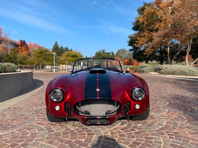 1965 Superformance 427 S/C Cobra Mark Ill 3270 miles. - 20468994 - 2