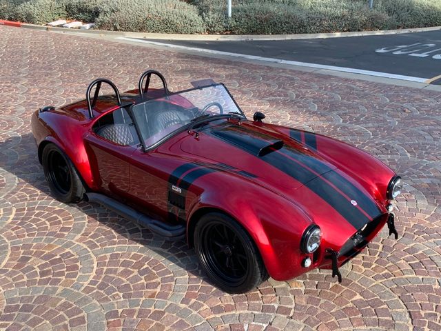 1965 Superformance 427 S/C Cobra Mark Ill 3270 miles. - 20468994 - 4