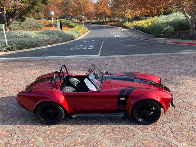 1965 Superformance 427 S/C Cobra Mark Ill 3270 miles. - 20468994 - 5