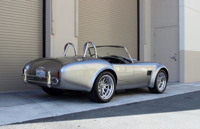 1965 Superformance Cobra Roadster  - 15073530 - 13