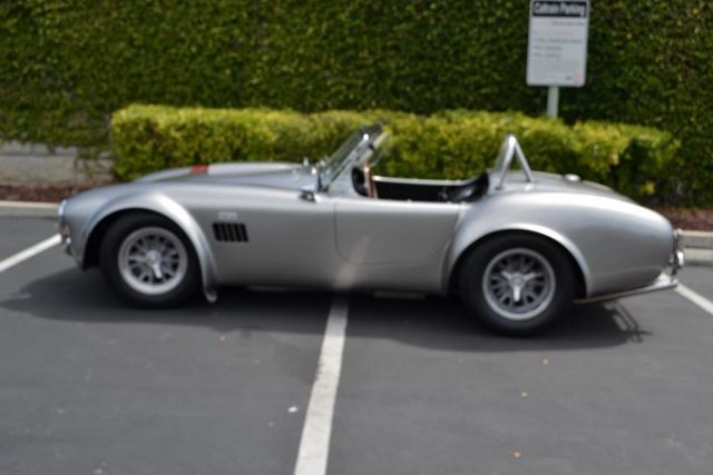 1965 Superformance Mark III Shelby 427 Roadster - 13835506 - 0