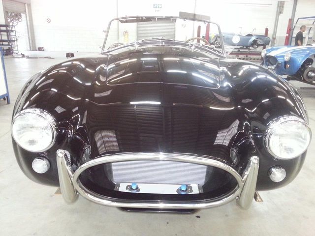 1965 Superformance MKIII Roadster 20th Anniversary Superformance Roadster - 11636846 - 9