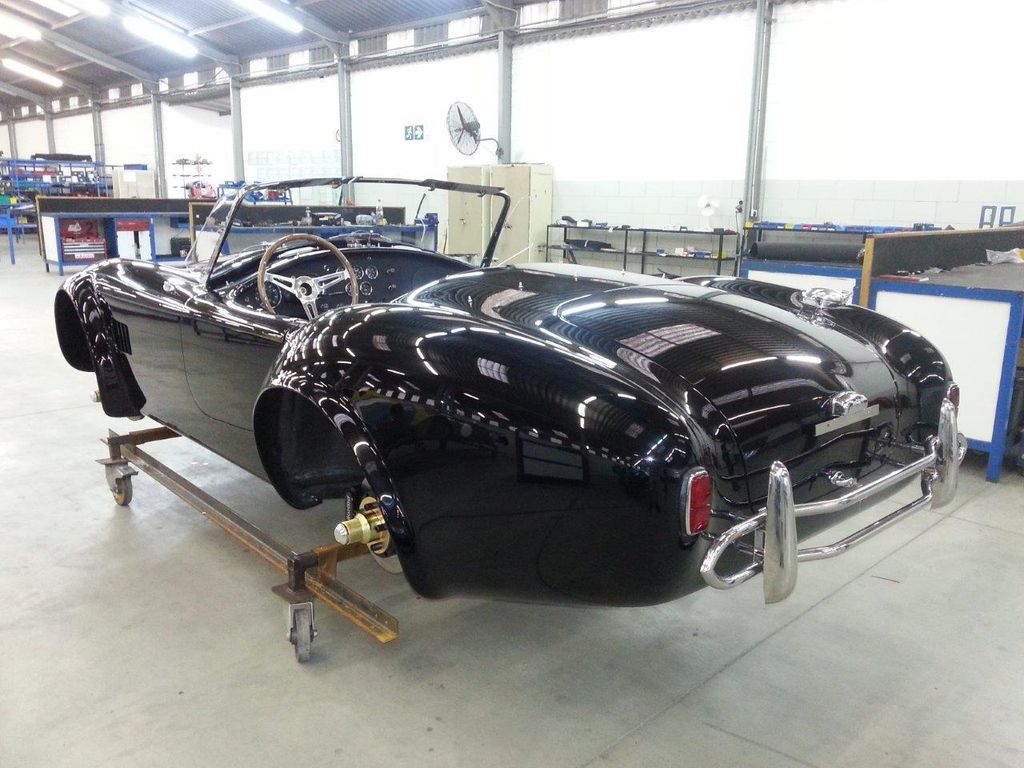 1965 Superformance MKIII Roadster 20th Anniversary Superformance Roadster - 11636846 - 11