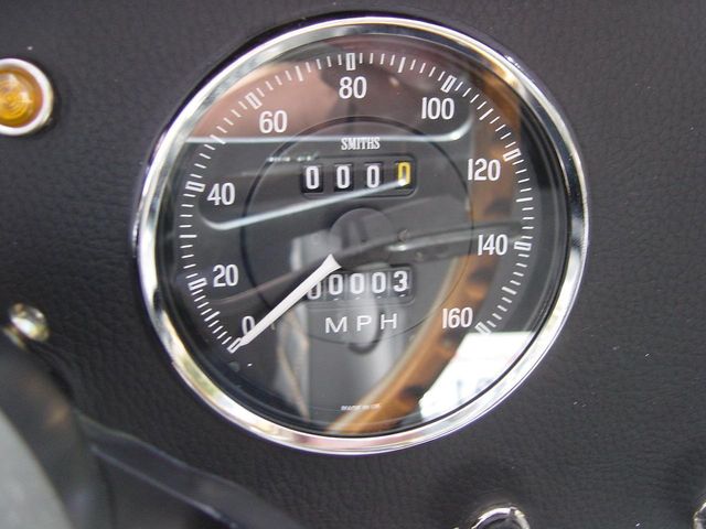 1965 Superformance MKIII Roadster 20th Anniversary Superformance Roadster - 11636846 - 24