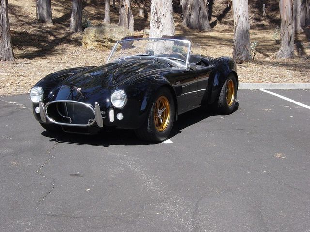 1965 Superformance MKIII Roadster 20th Anniversary Superformance Roadster - 11636846 - 3