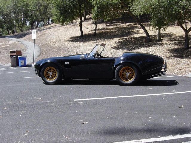 1965 Superformance MKIII Roadster 20th Anniversary Superformance Roadster - 11636846 - 5