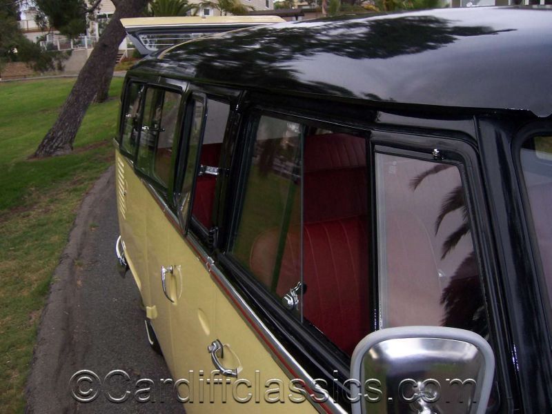 1965 Volkswagen MICRO BUS 13 WINDOW DELUXE - 8918599 - 24