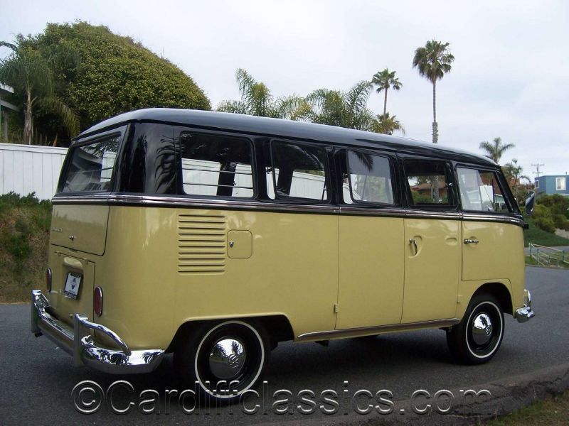 1965 Volkswagen MICRO BUS 13 WINDOW DELUXE - 8918599 - 27