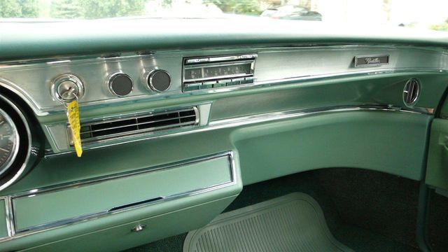 1966 Cadillac DEVILLE CALAIS - 14151787 - 37