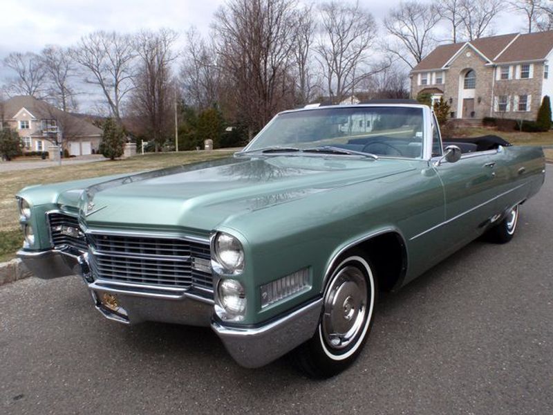 1966 Cadillac DEVILLE RESTORED - 6855036 | Video 1