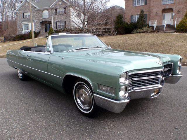1966 Cadillac DEVILLE RESTORED - 6855036 - 1