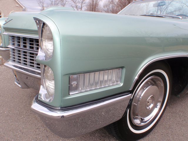 1966 Cadillac DEVILLE RESTORED - 6855036 - 23