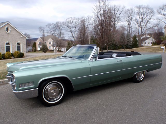 1966 Cadillac DEVILLE RESTORED - 6855036 - 3