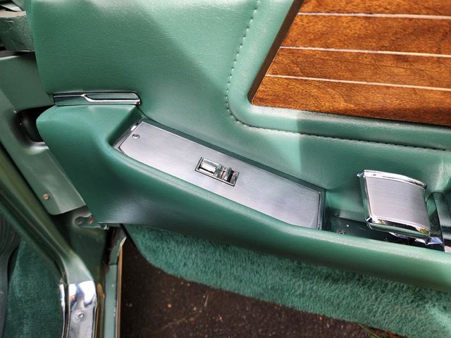 1966 Cadillac Fleetwood  - 22930866 - 19