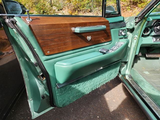 1966 Cadillac Fleetwood  - 22930866 - 28