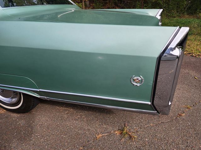 1966 Cadillac Fleetwood  - 22930866 - 77