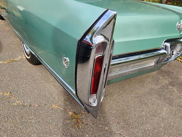 1966 Cadillac Fleetwood  - 22930866 - 78