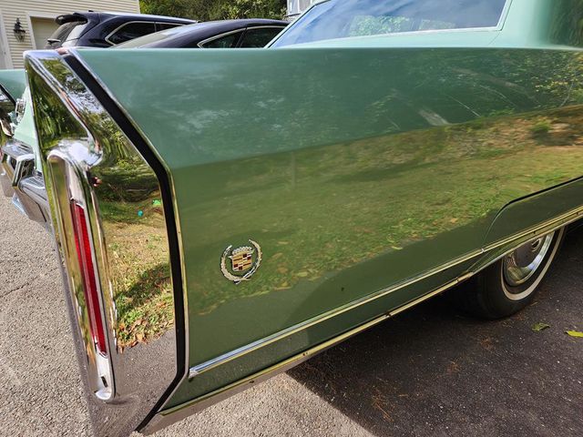 1966 Cadillac Fleetwood  - 22930866 - 88