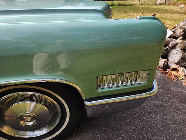 1966 Cadillac Fleetwood  - 22930866 - 92