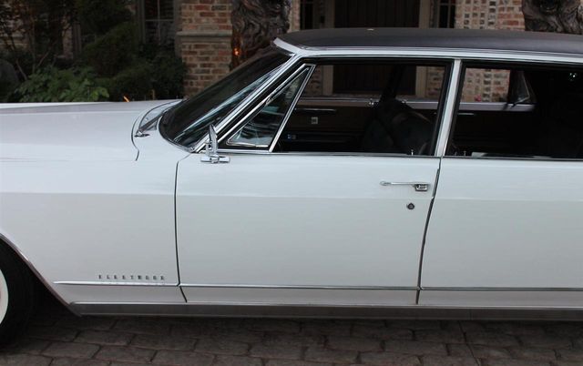 1966 Cadillac FLEETWOOD BROUGHAM  - 13938902 - 89