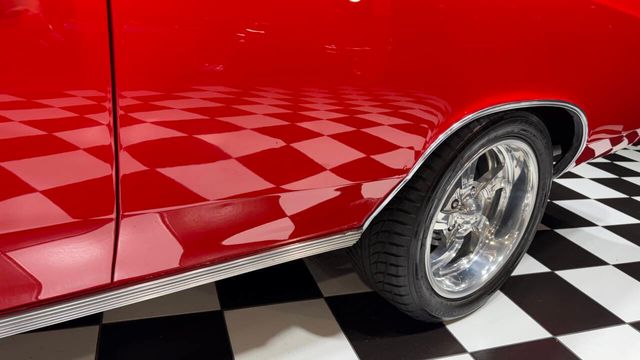 1966 Chevrolet Chevelle BIG BLOCK AUTO BUCKETS CONSOLE GAUGES - 22908308 - 24