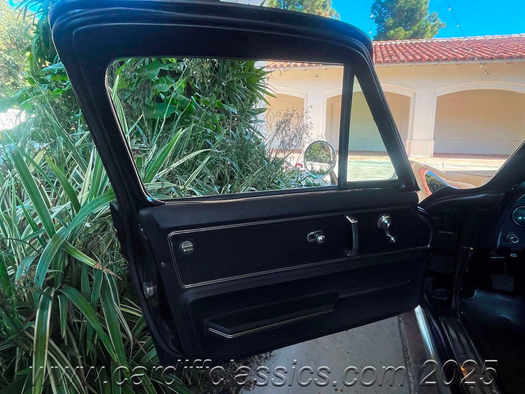 1966 Chevrolet Corvette  - 22943434 - 13