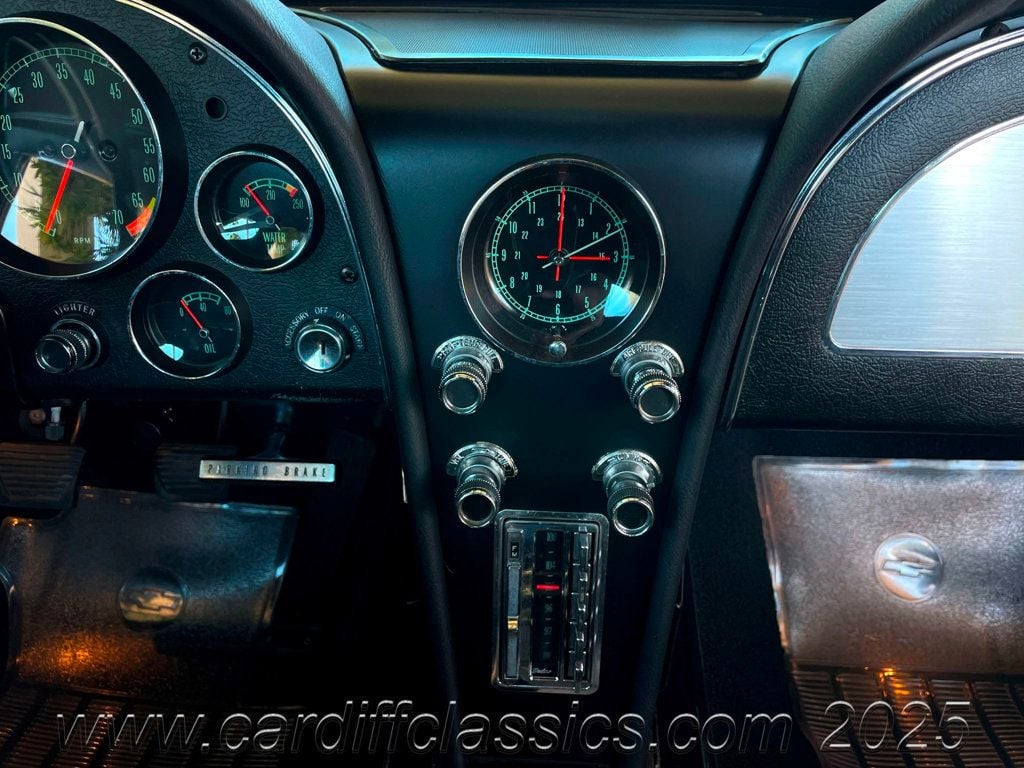 1966 Chevrolet Corvette  - 22943434 - 19