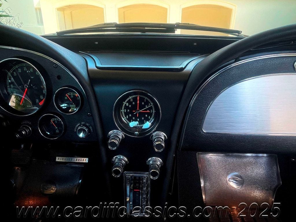 1966 Chevrolet Corvette  - 22943434 - 21