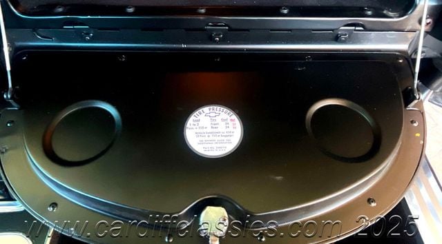 1966 Chevrolet Corvette  - 22943434 - 23