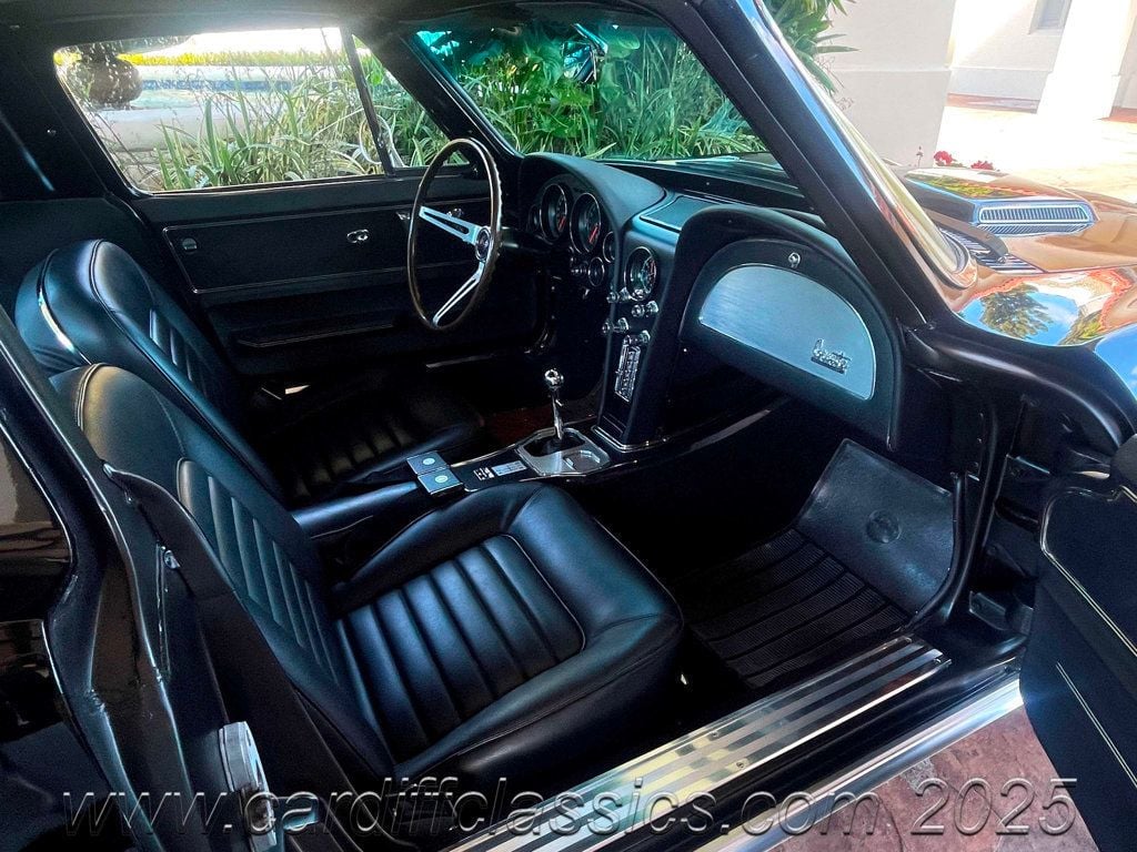 1966 Chevrolet Corvette  - 22943434 - 24