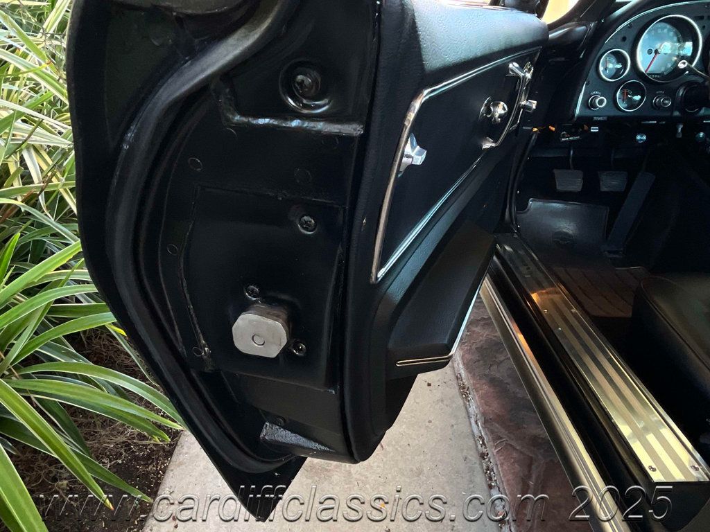 1966 Chevrolet Corvette  - 22943434 - 74