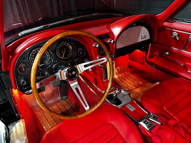 1966 Chevrolet Corvette NUMBERS 327cid 300hp BLOOMINGTON GOLD - 22799934 - 28