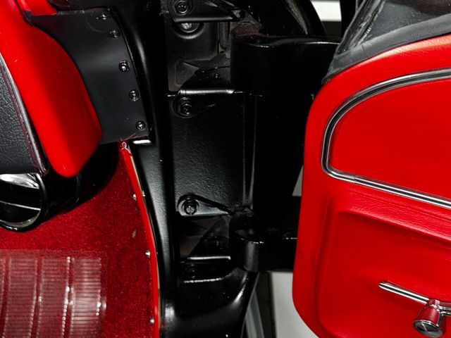 1966 Chevrolet Corvette NUMBERS 327cid 300hp BLOOMINGTON GOLD - 22799934 - 48