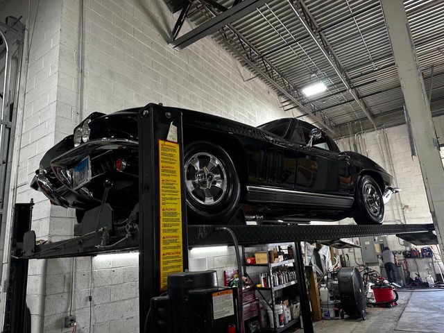 1966 Chevrolet Corvette NUMBERS 327cid 300hp BLOOMINGTON GOLD - 22799934 - 60