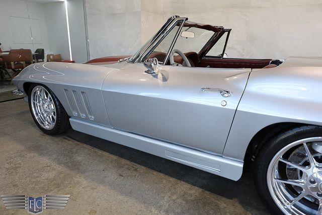 1966 Chevrolet Corvette Convertible  - 23043738 - 14