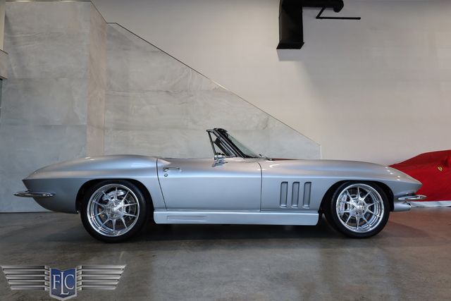 1966 Chevrolet Corvette Convertible  - 23043738 - 17