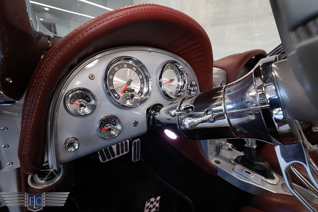 1966 Chevrolet Corvette Convertible  - 23043738 - 32