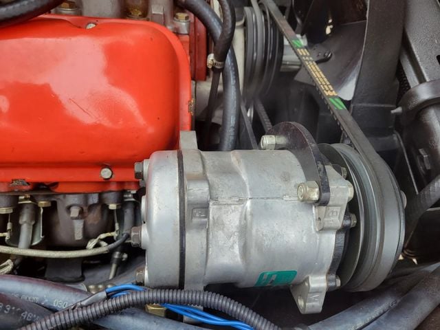 1966 Chevrolet Corvette Convertible 1966 Corvette Convertible Big Block - 22776374 - 53