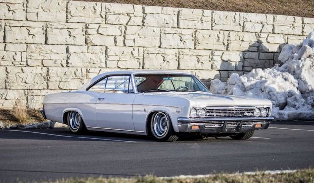 1966 Chevrolet Impala PRO TOURING - SLICK - LS - RIDE TECH - AIR RIDE - 23006509 - 1