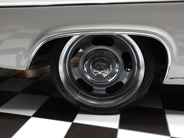 1966 Chevrolet Impala PRO TOURING - SLICK - LS - RIDE TECH - AIR RIDE - 23056667 - 32