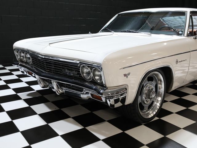 1966 Chevrolet Impala PRO TOURING - SLICK - LS - RIDE TECH - AIR RIDE - 23056667 - 5