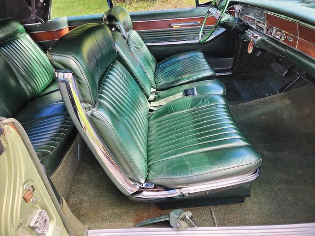 1966 Chrysler IMPERIAL  - 22152885 - 38