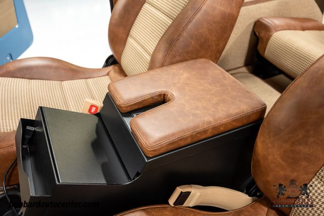 1966 Ford Bronco  - 22924426 - 22