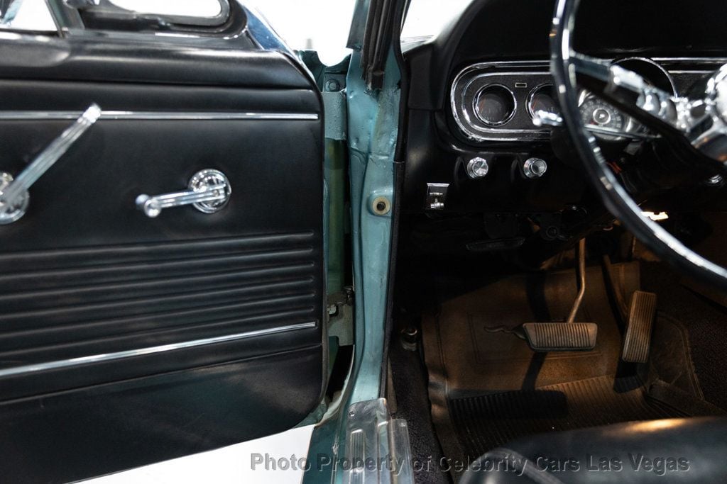 1966 Ford Mustang Convertible 289 V8  - 19535899 - 39
