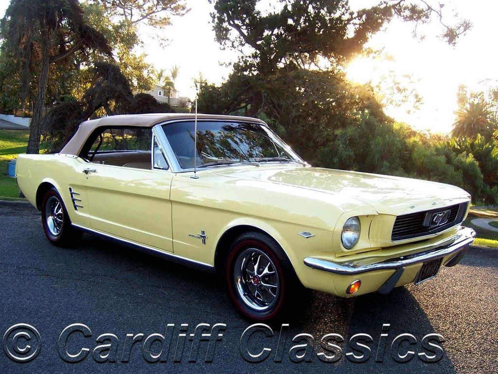 1966 Ford Mustang Convertible 289 V8 - 12945407 - 38