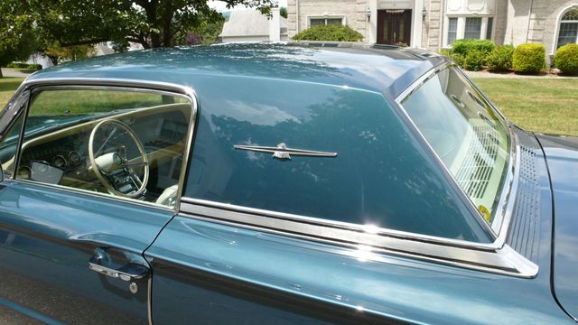 1966 Ford THUNDERBIRD  - 15208172 - 55