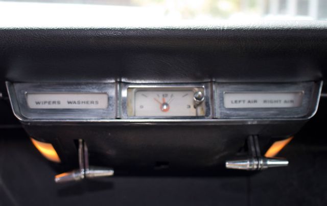 1966 Ford THUNDERBIRD NO RESERVE  - 21371744 - 18