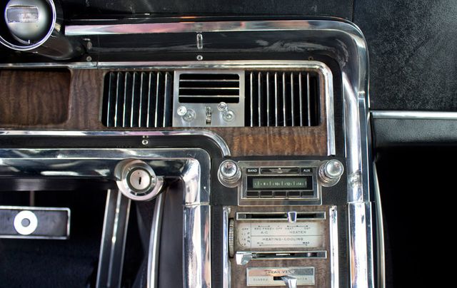 1966 Ford THUNDERBIRD NO RESERVE  - 21371744 - 19