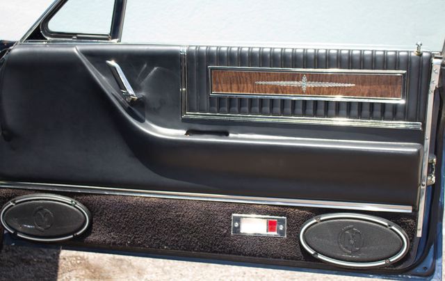 1966 Ford THUNDERBIRD NO RESERVE  - 21371744 - 24